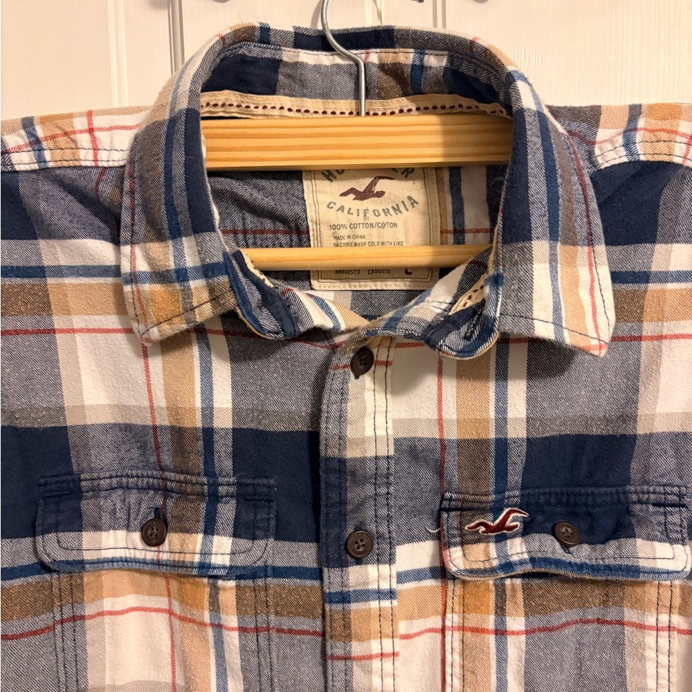 Hollister Men's Blue and Tan Plaid Shirt large